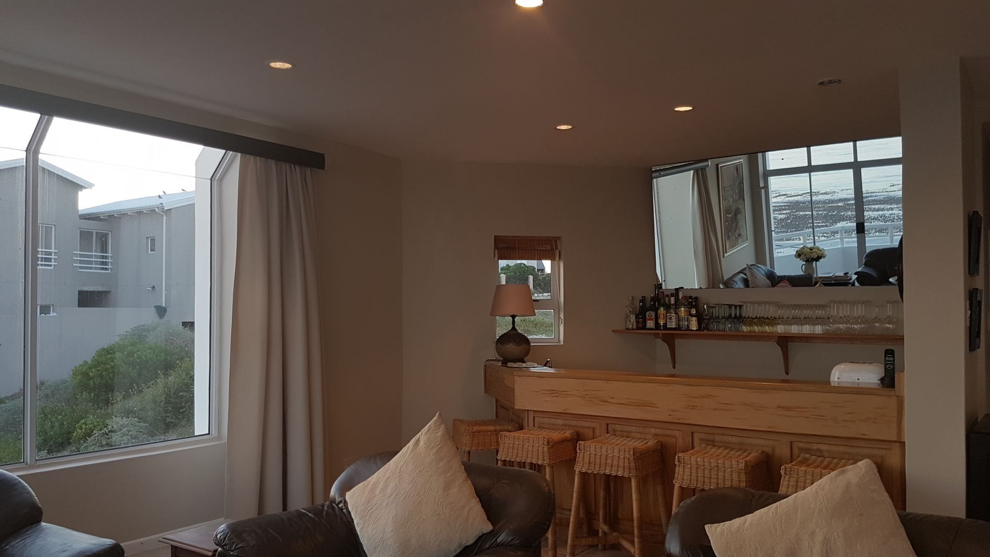 Beaumonte Guesthouse 허머너스 외부 사진