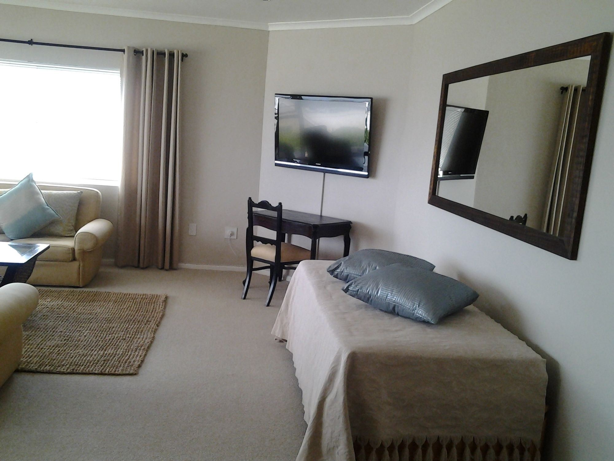 Beaumonte Guesthouse 허머너스 외부 사진