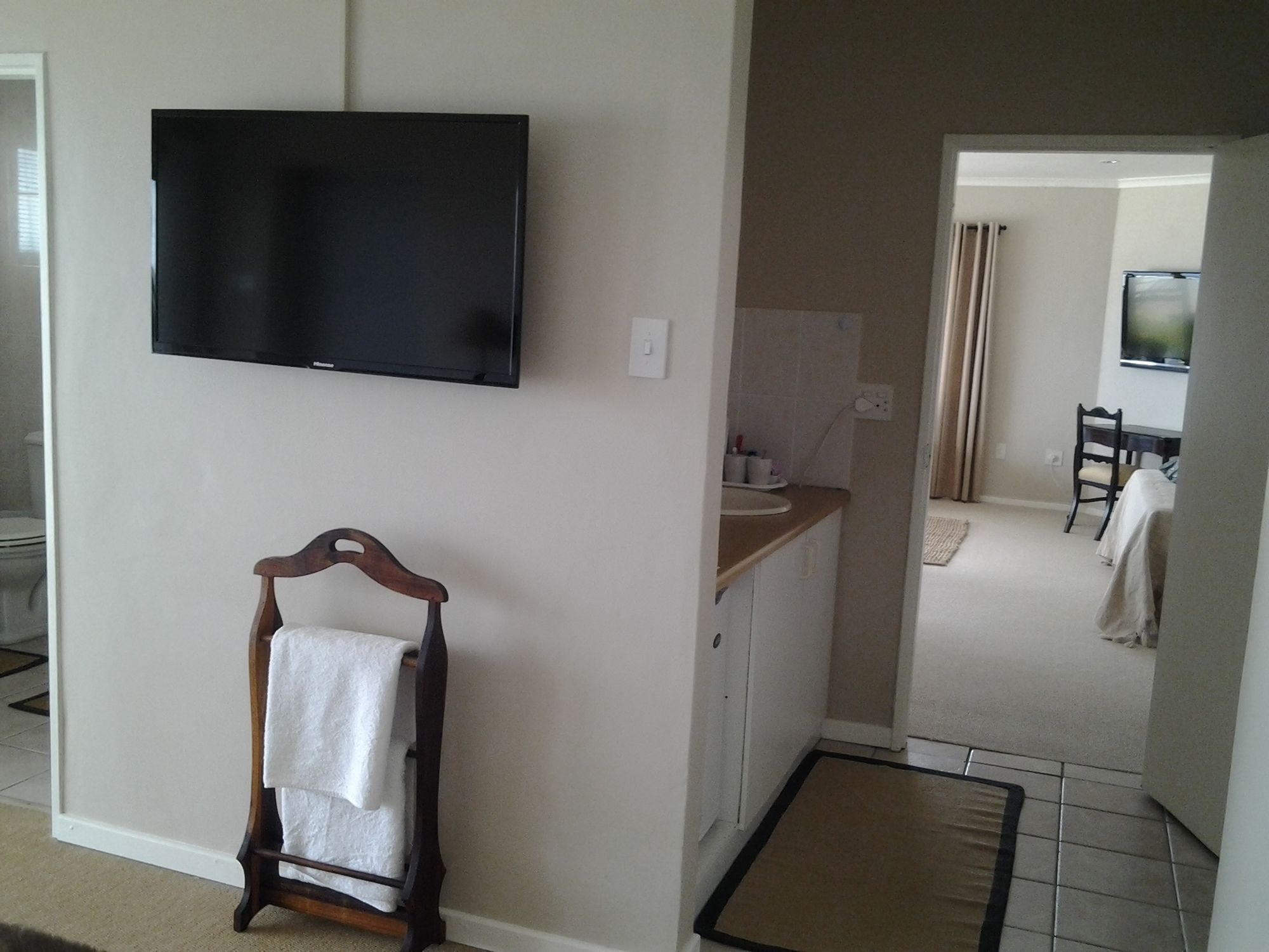 Beaumonte Guesthouse 허머너스 외부 사진